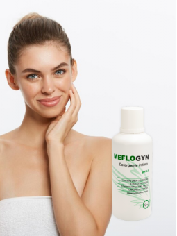 Meflogyn detergente Intimo 500 ml detergente per la secchezza vaginale e pruriti intimi